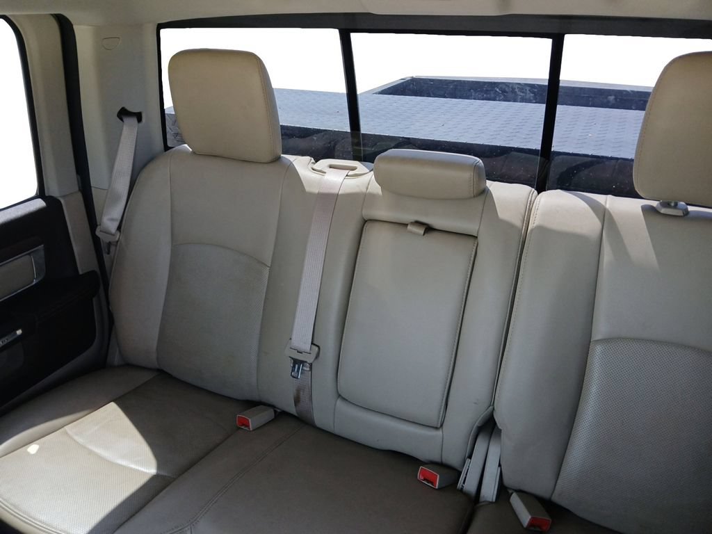 Used 2015 RAM 2500 Laramie w/ Convenience Group AWD/4WD image 12