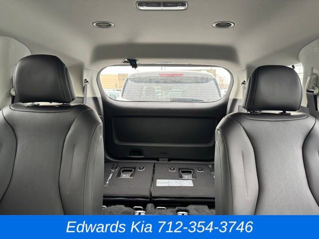 New 2026 Kia Carnival EX image 35