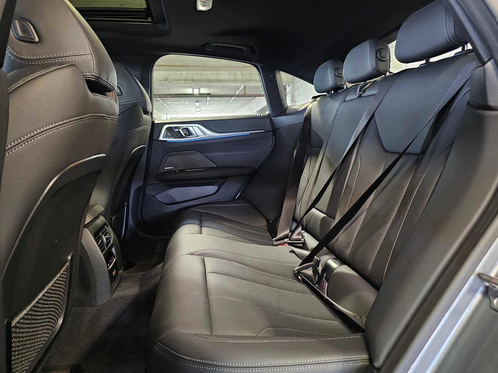 Used 2023 BMW i4 eDrive40 image 36