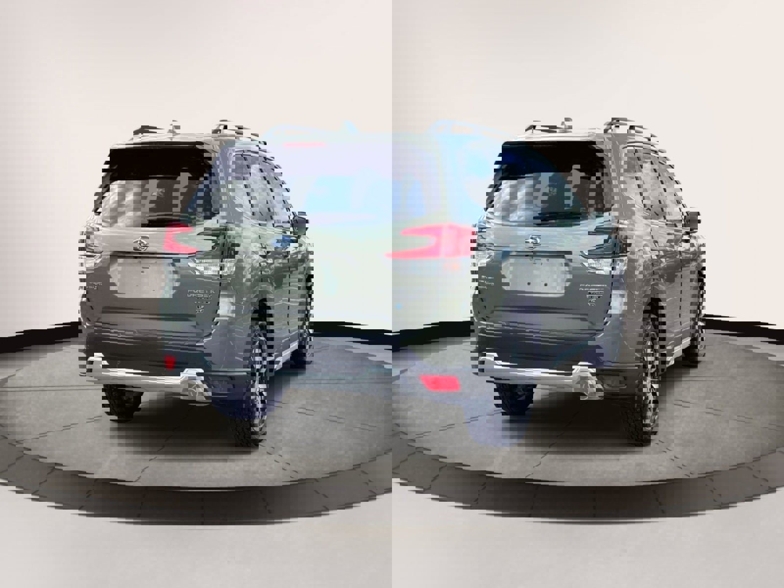 Used 2020 Subaru Forester Touring image 4