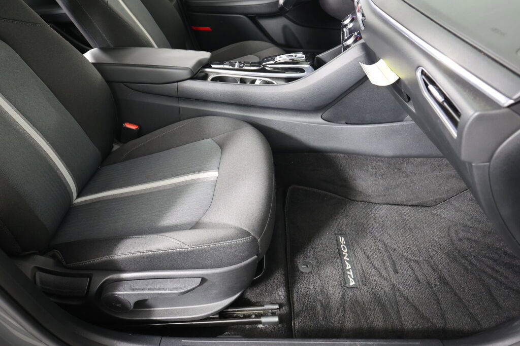 Used 2020 Hyundai Sonata SEL w/ Convenience Package image 26