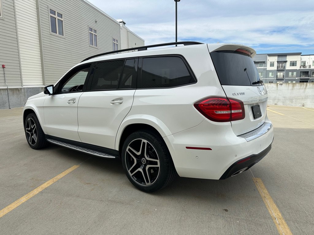 Used 2019 Mercedes-Benz GLS 550 4MATIC image 5