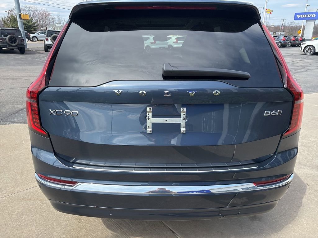 New 2026 Volvo XC90 B6 Plus w/ Protection Package Premier AWD/4WD image 7