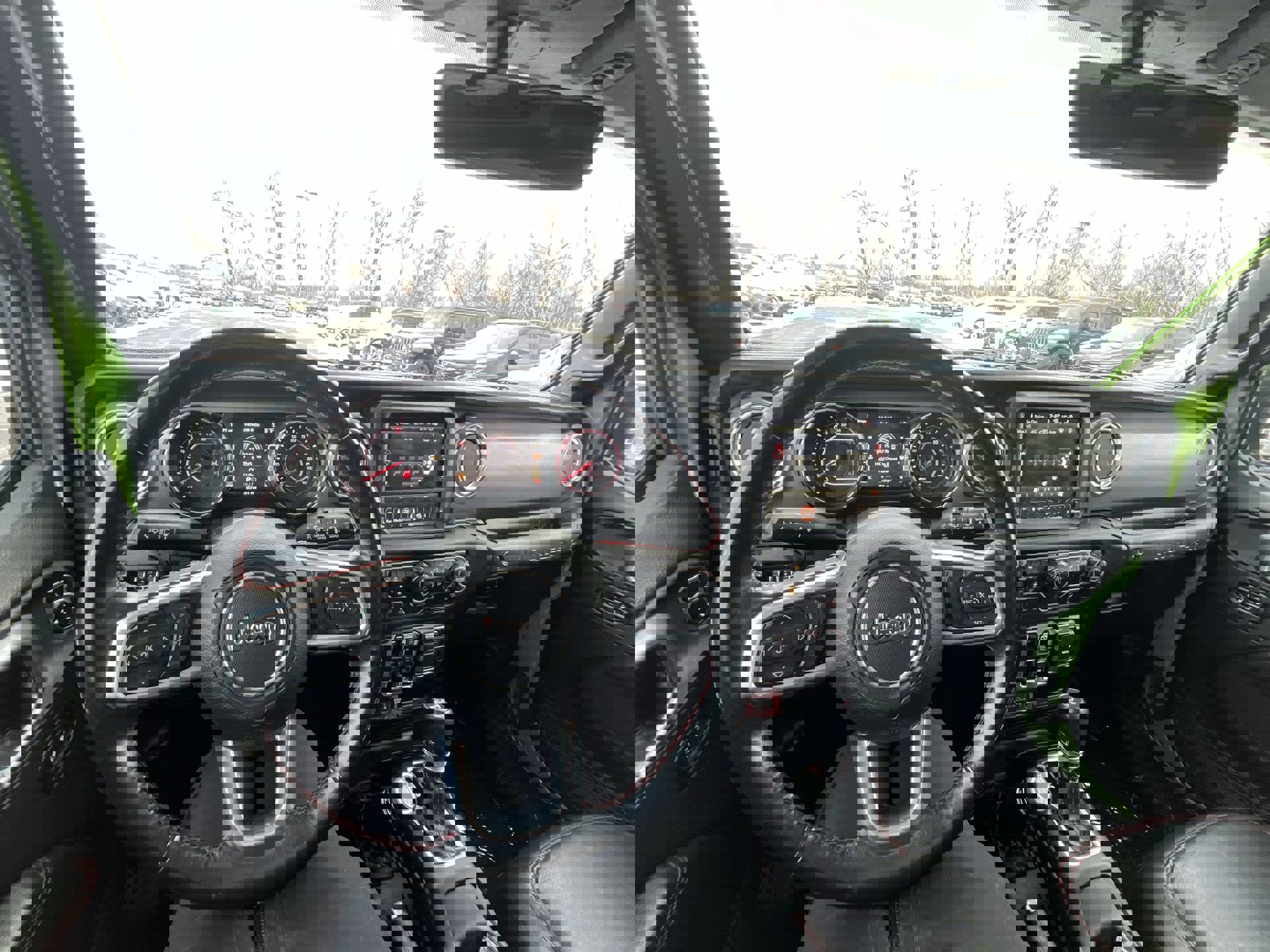 Used 2019 Jeep Wrangler Unlimited Rubicon w/ Uconnect 4C Nav & Sound Group image 10