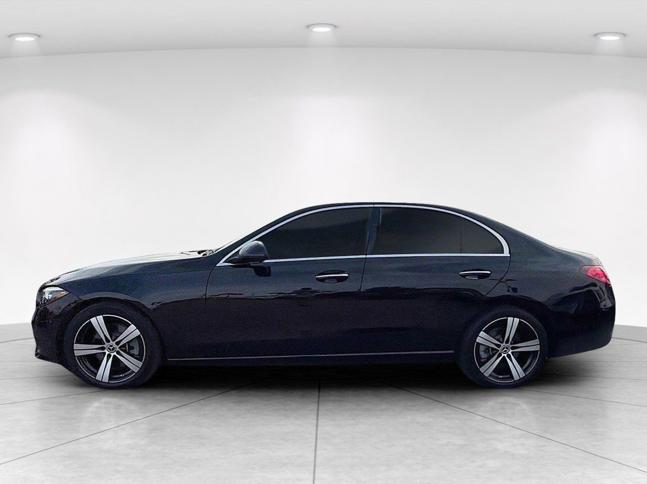 Used 2025 Mercedes-Benz C 300 Sedan image 6