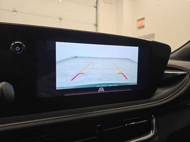 Used 2025 Buick Envista Sport Touring w/ Convenience I Package FWD image 24
