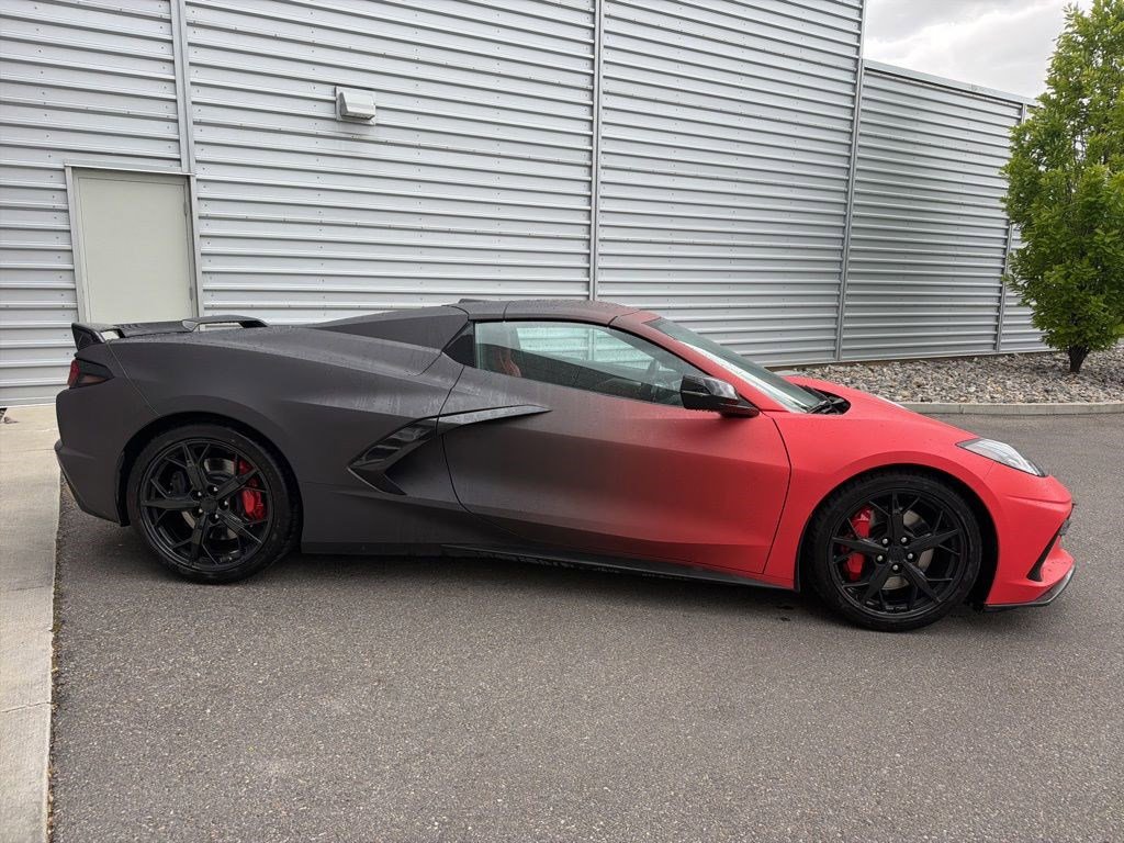 Used 2023 Chevrolet Corvette Stingray Preferred Conv w/ Z51 Performance Package RWD image 4