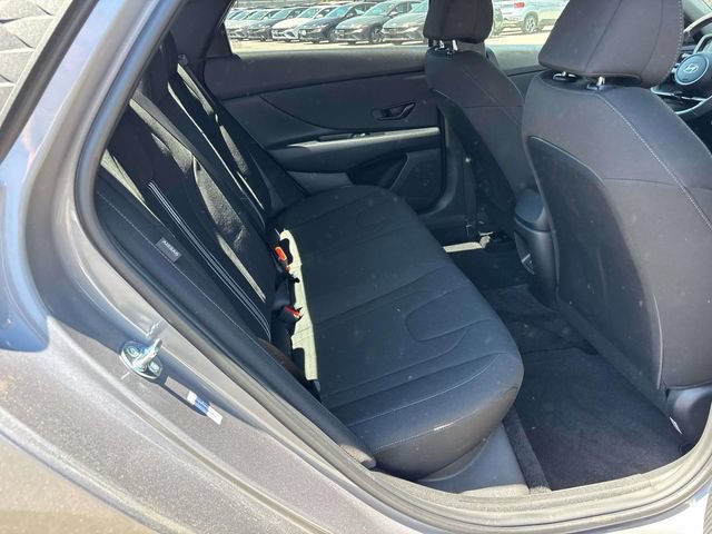 Certified 2025 Hyundai Elantra Sport w/ Cargo Package FWD image 15