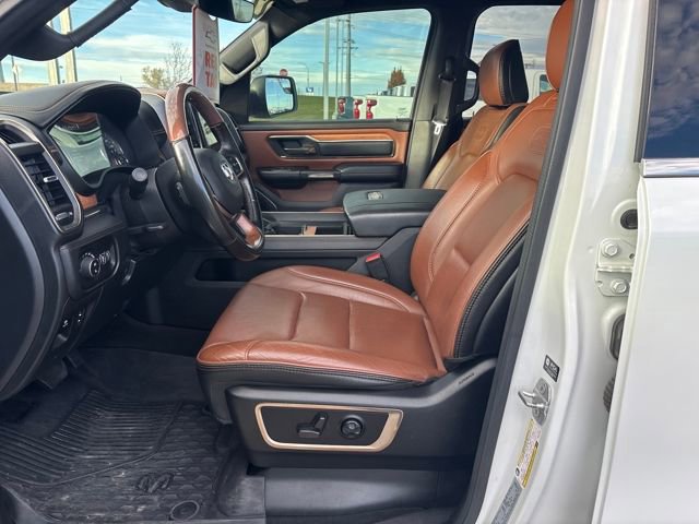 Used 2022 RAM 1500 Limited w/ Body Color Bumper Group image 9