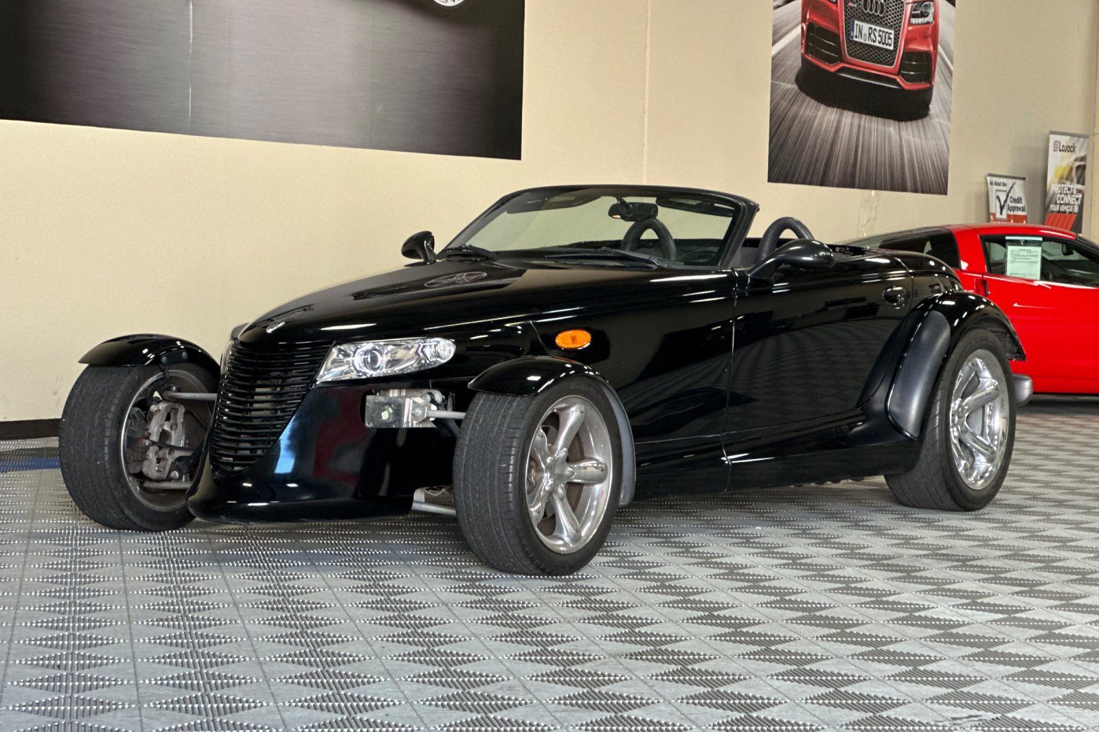 Used 1999 Plymouth Prowler RWD image 8
