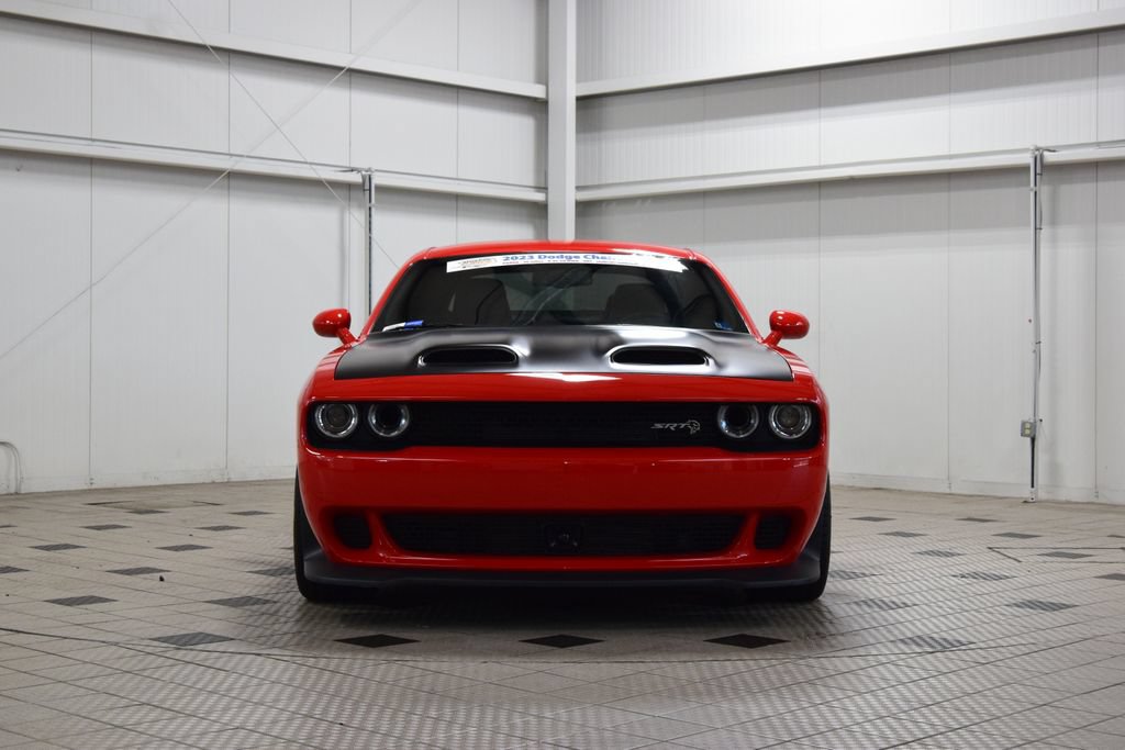 Used 2023 Dodge Challenger SRT Hellcat RWD image 2