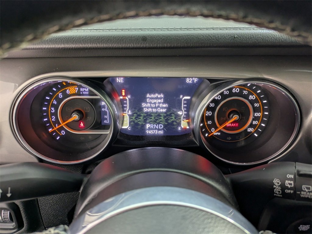 Certified 2020 Jeep Wrangler Unlimited Sahara image 21