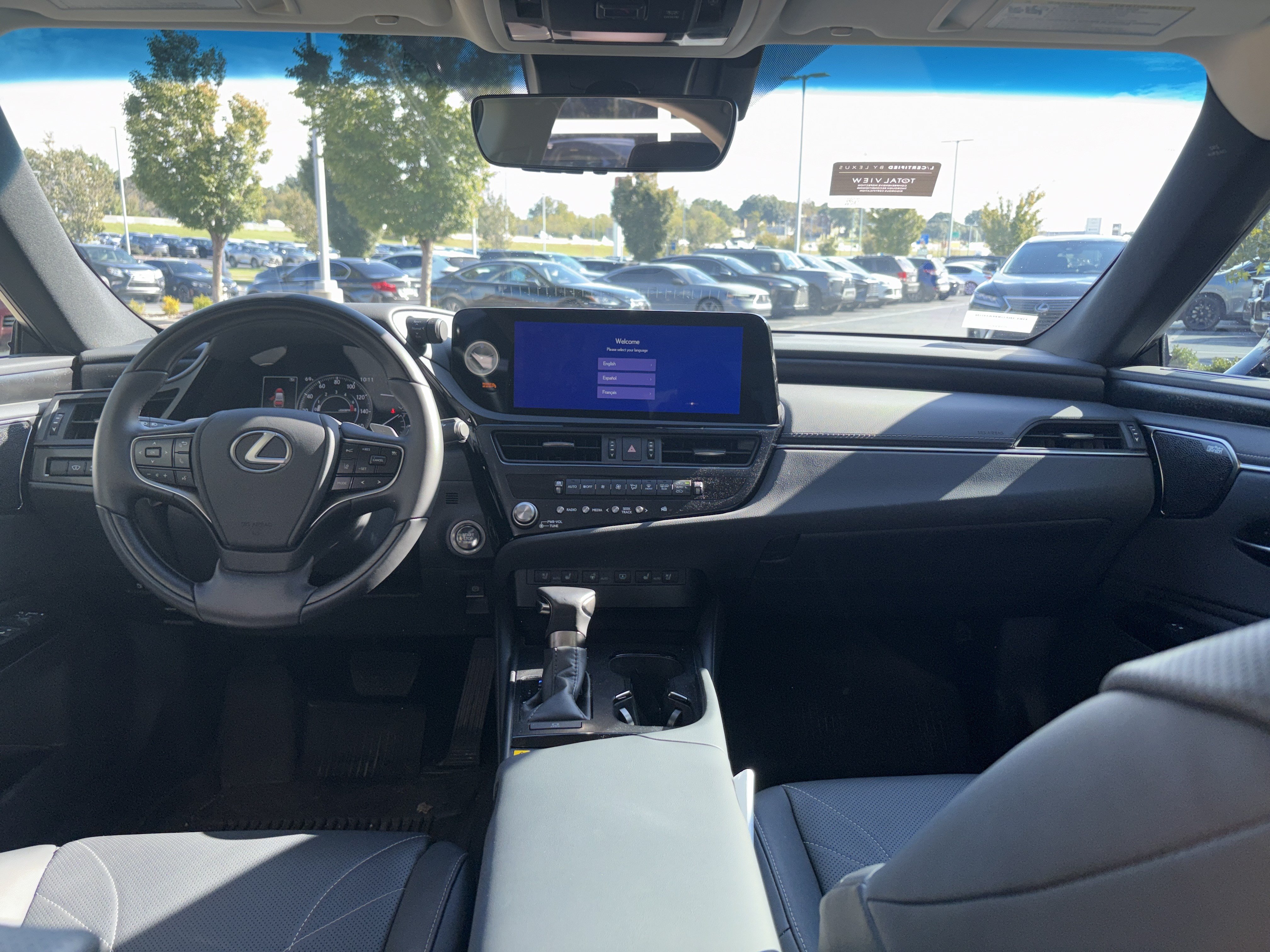 Certified 2025 Lexus ES 350 w/ Accessory Package (Z1) FWD image 18