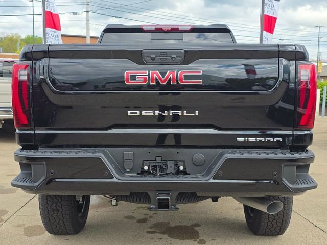 New 2026 GMC Sierra 2500 Denali w/ Denali Reserve Package AWD/4WD image 16