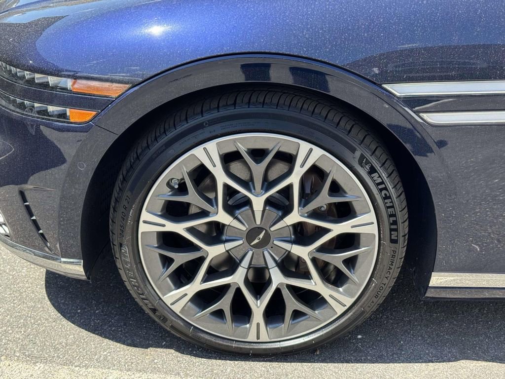 Certified 2023 Genesis G90 3.5T AWD/4WD image 8