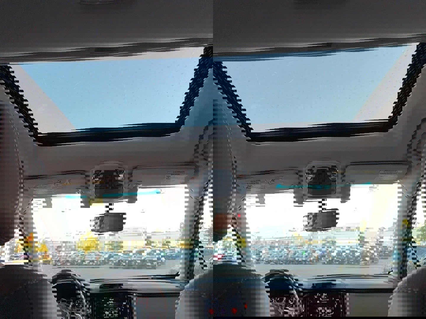 Used 2020 Subaru Outback Touring XT image 22