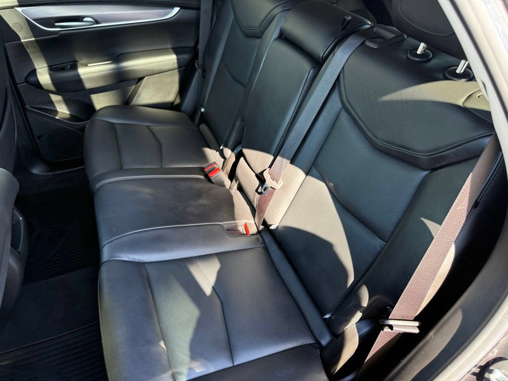 Used 2018 Cadillac XT5 Premium Luxury w/ Driver Assist Package AWD/4WD image 28