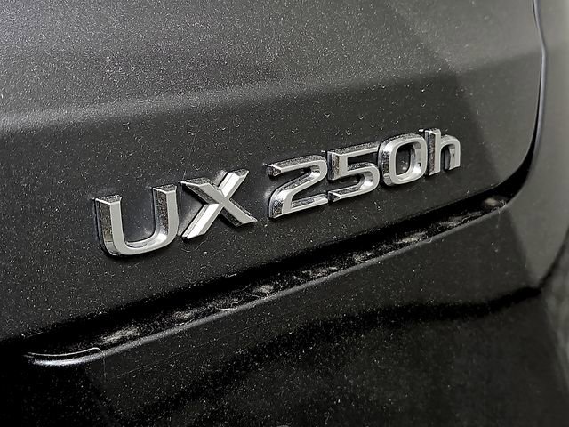 Used 2023 Lexus UX 250h FWD w/ Accessory Package (Z2) image 31