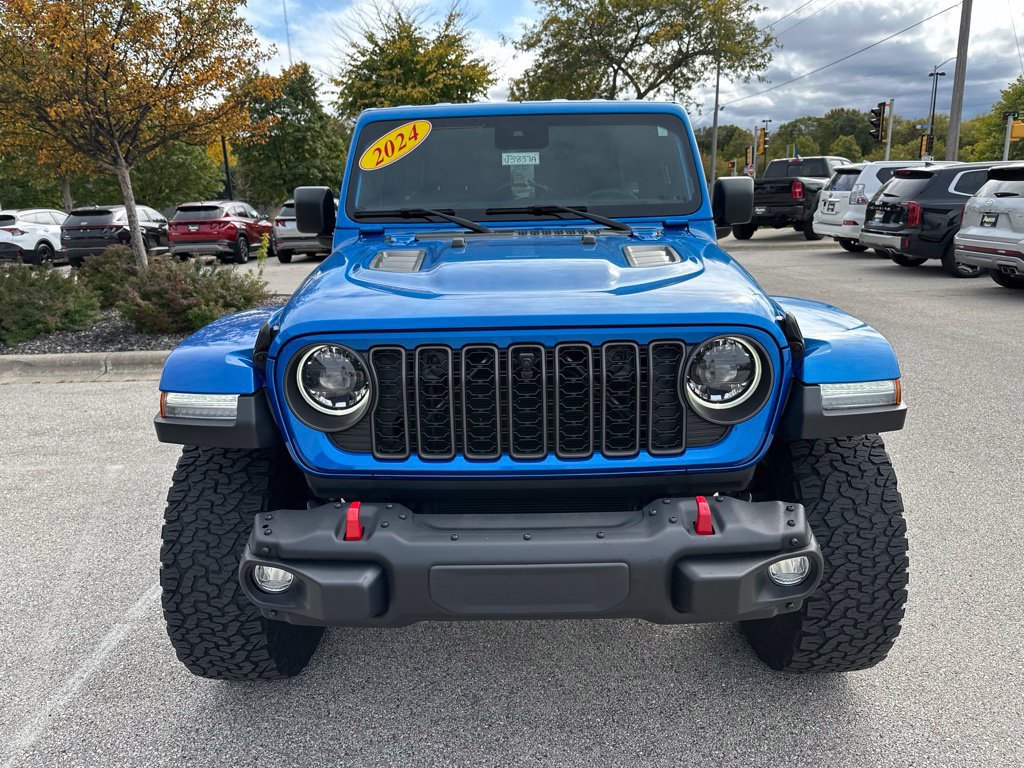 Used 2024 Jeep Wrangler Unlimited Rubicon AWD/4WD image 4