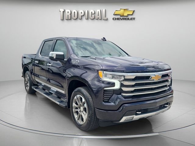 Used 2023 Chevrolet Silverado 1500 High Country w/ Technology Package image 4