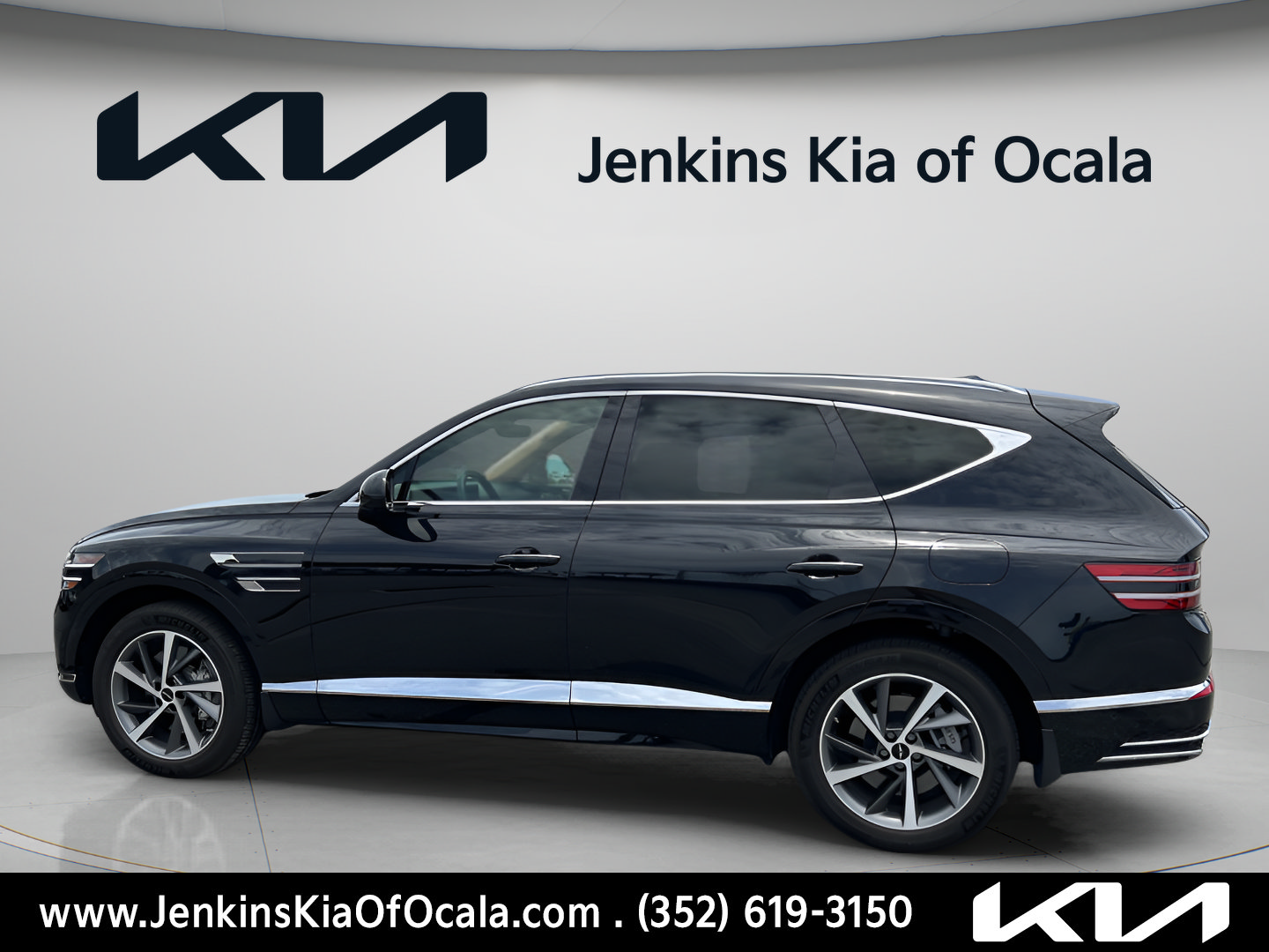 Used 2025 Genesis GV80 2.5T Advanced AWD/4WD image 8