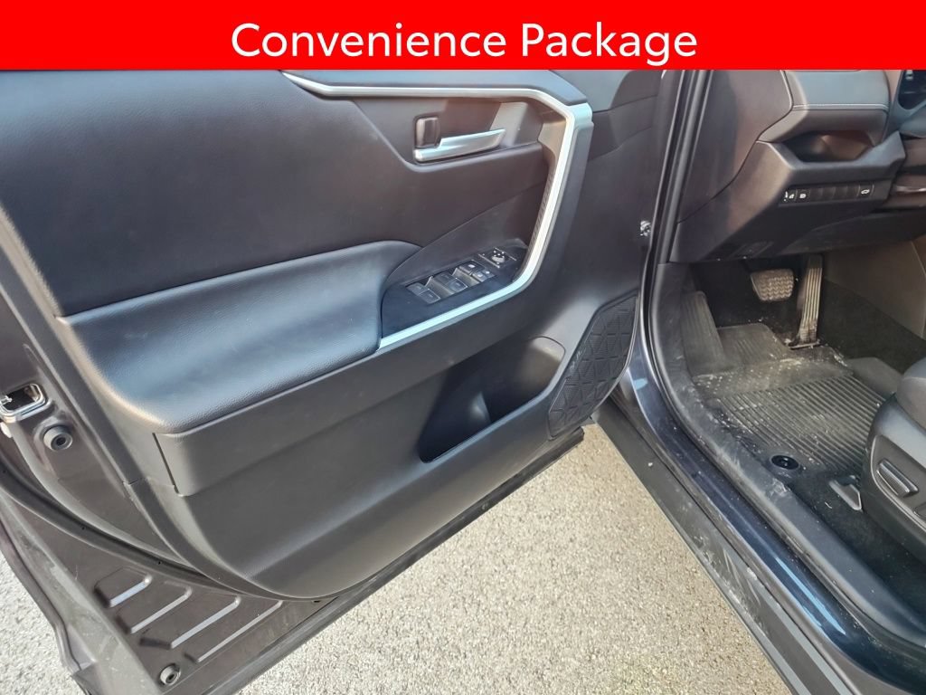 Used 2024 Toyota RAV4 XLE w/ Convenience Package AWD/4WD image 5