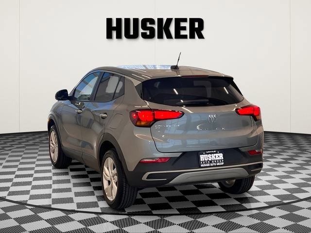 Used 2025 Buick Encore GX Preferred AWD/4WD image 7