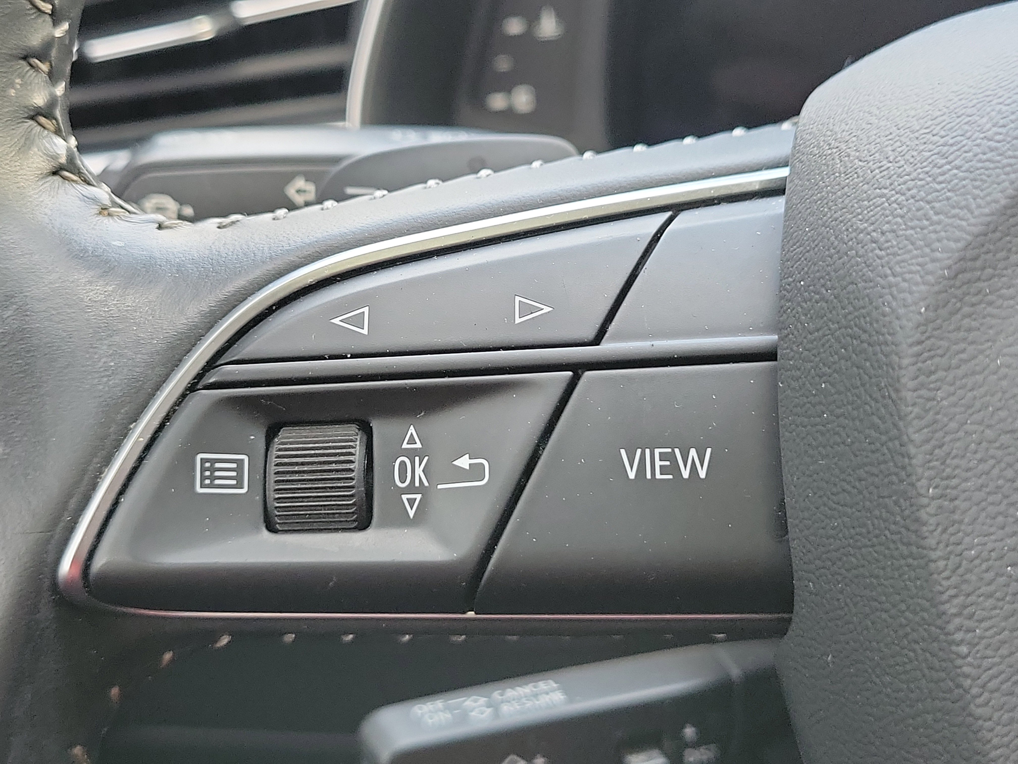 Used 2020 Audi Q8 Premium Plus w/ Premium Plus Package image 26