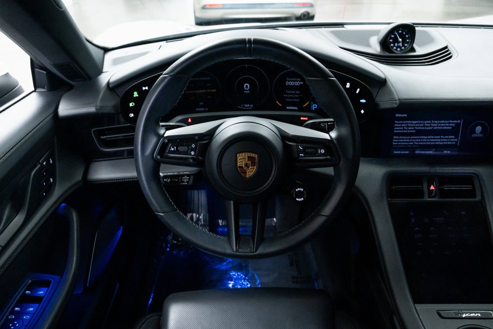 Used 2022 Porsche Taycan 4S image 12