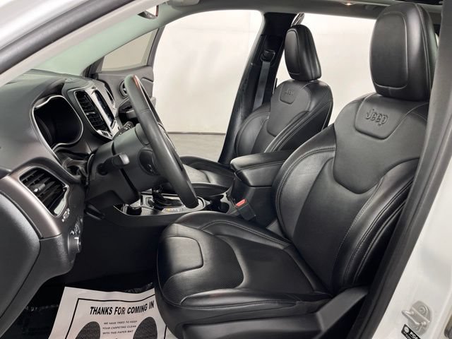 Used 2022 Jeep Cherokee Limited AWD/4WD image 20