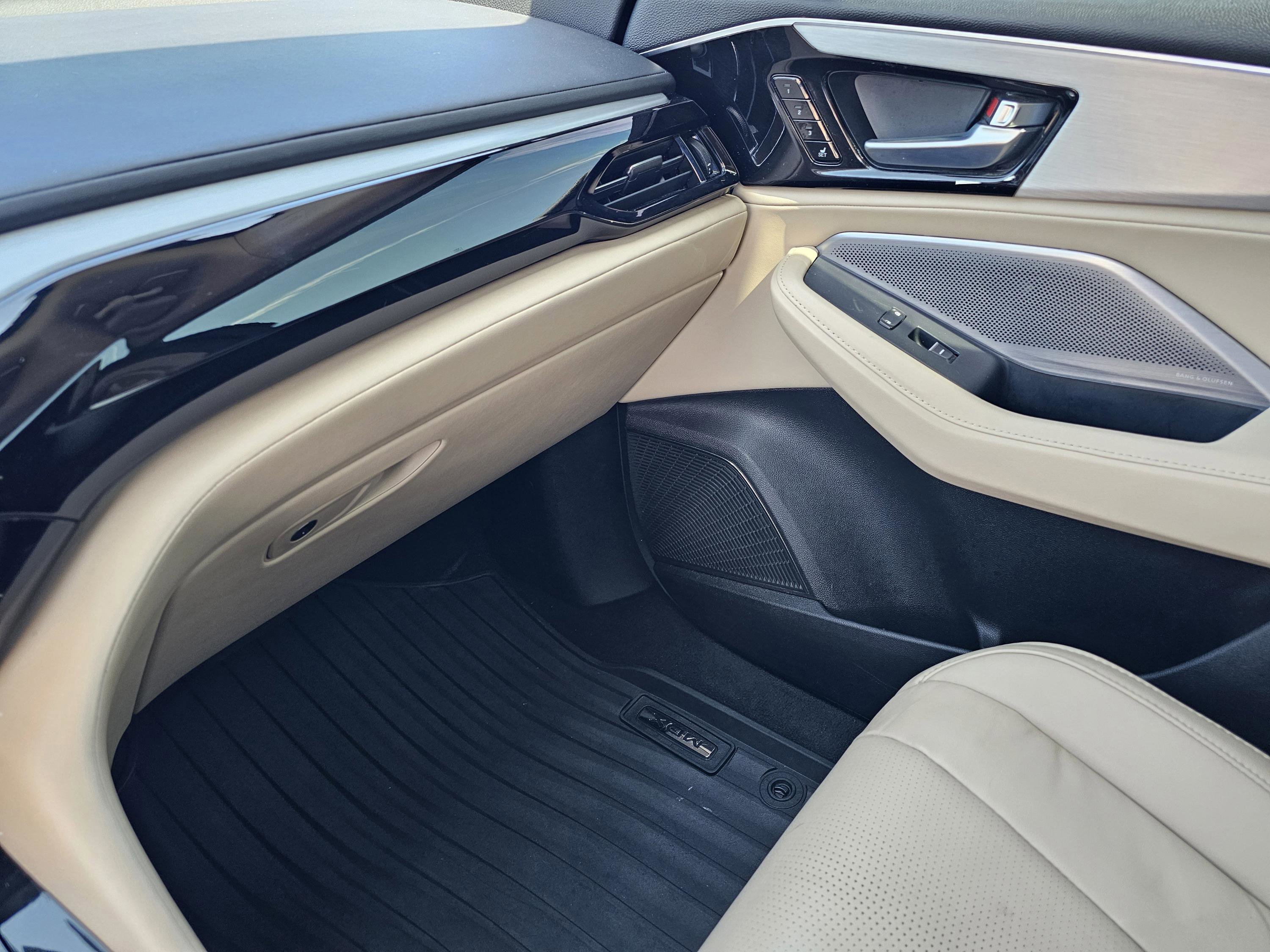 Used 2025 Acura MDX FWD w/ Technology Package image 27