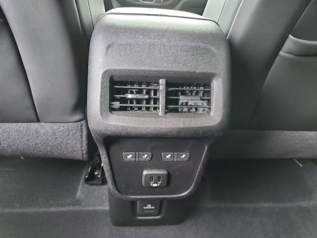 Certified 2021 Chevrolet Equinox Premier image 32