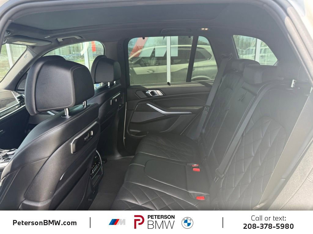 Used 2024 BMW X5 M60i AWD/4WD image 17