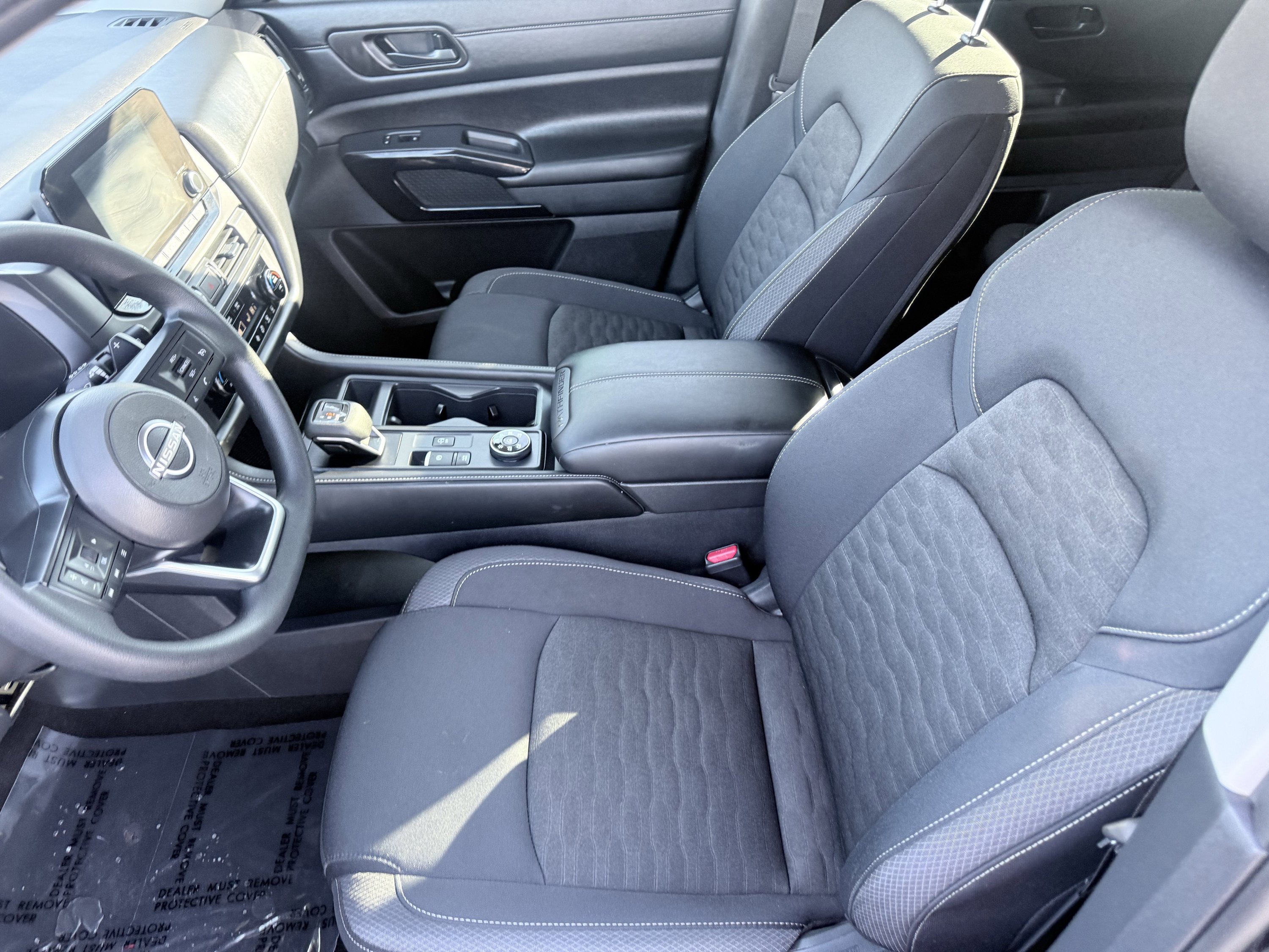 Used 2025 Nissan Pathfinder S AWD/4WD image 21