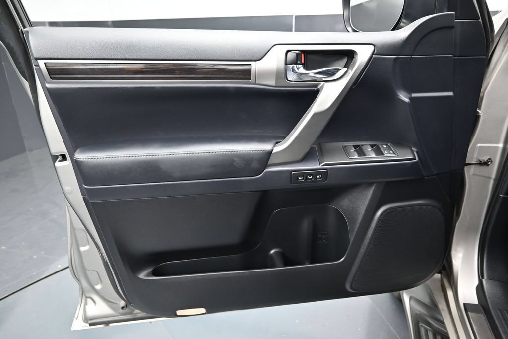 Used 2023 Lexus GX 460 Premium AWD/4WD image 15