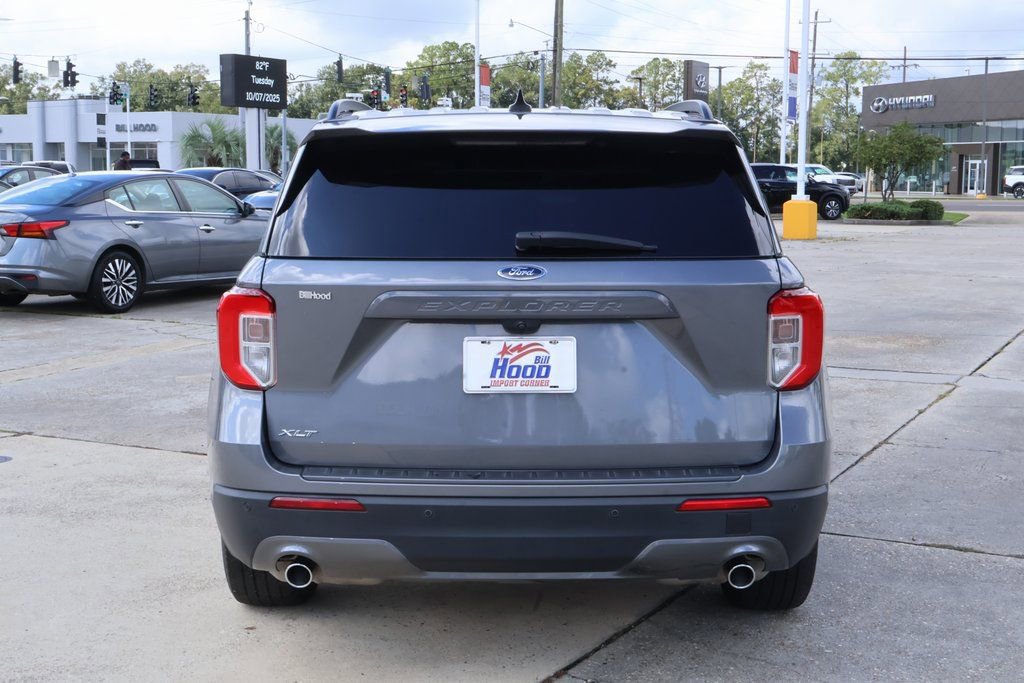 Used 2022 Ford Explorer XLT w/ Equipment Group 202A image 19