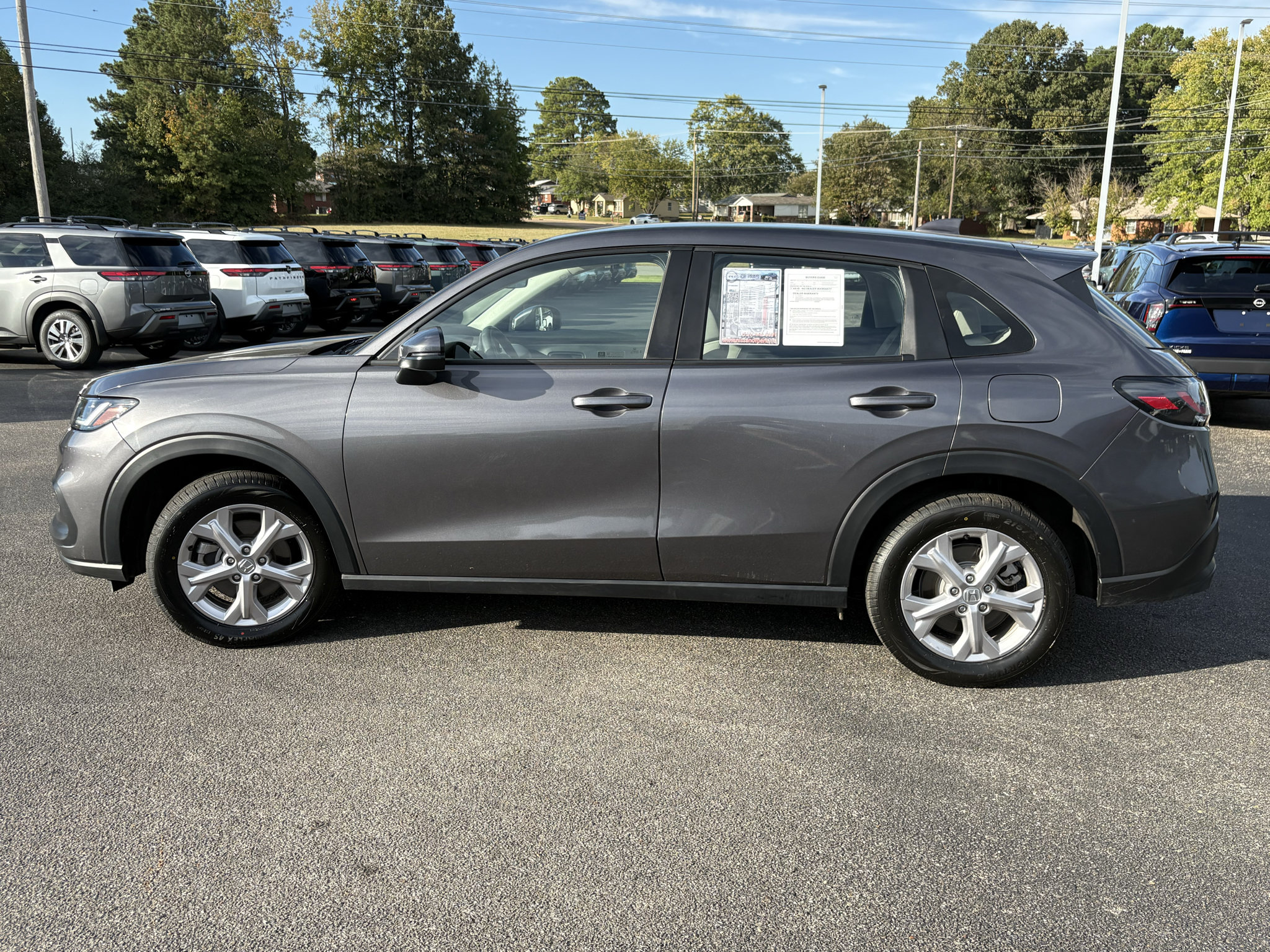Used 2024 Honda HR-V LX image 10