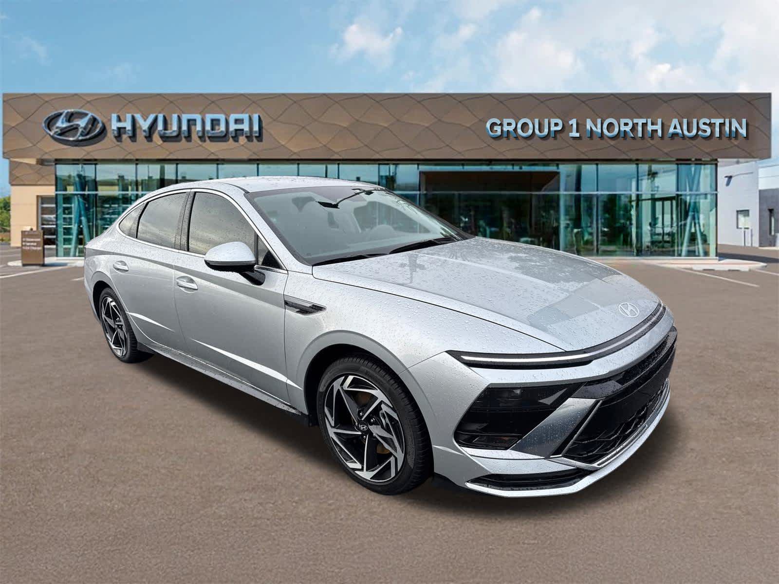 New 2026 Hyundai Sonata SEL FWD image 3