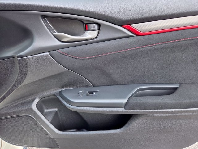 Used 2020 Honda Civic Type R image 17