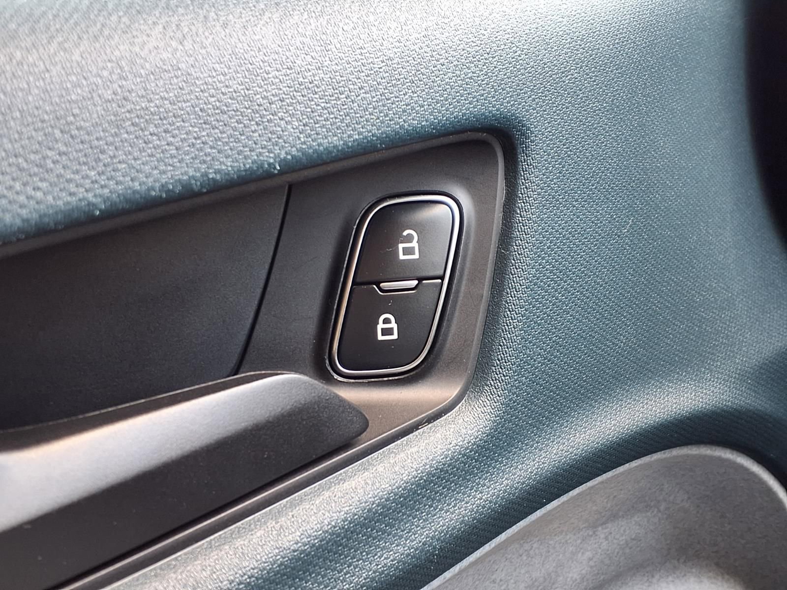 Used 2023 Ford Maverick XLT image 24