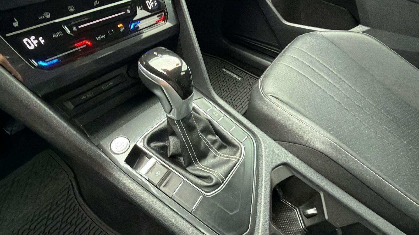 Used 2022 Volkswagen Tiguan SE FWD image 31