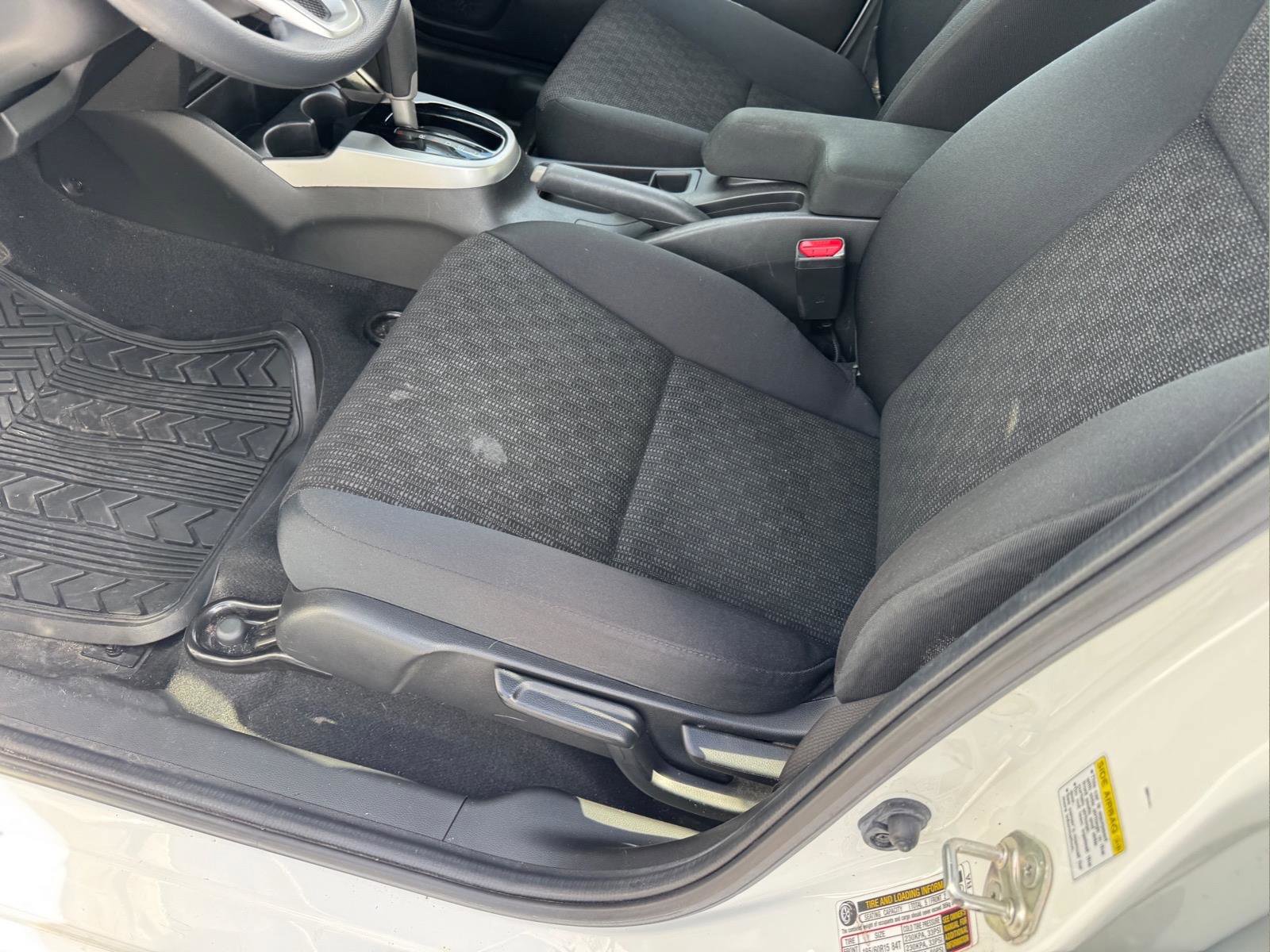 Used 2016 Honda Fit LX image 7