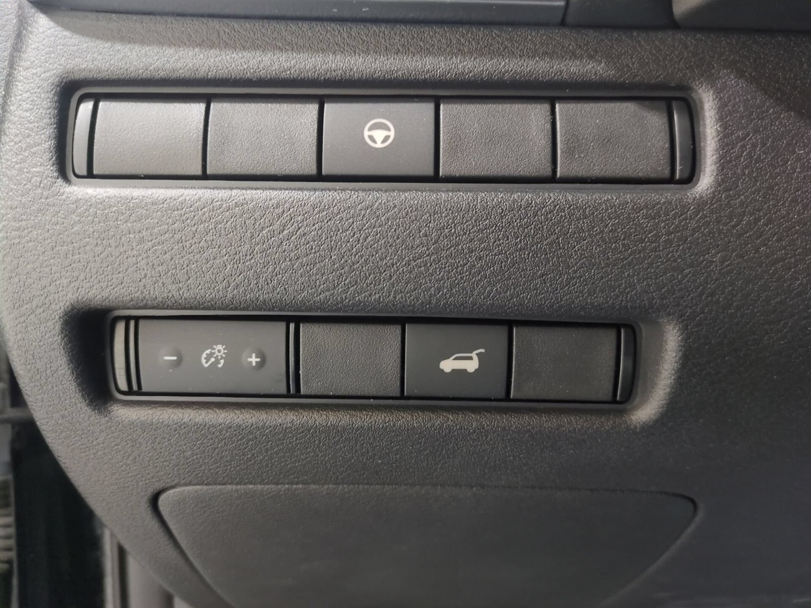 Used 2021 Nissan Rogue SV w/ Premium Package AWD/4WD image 19