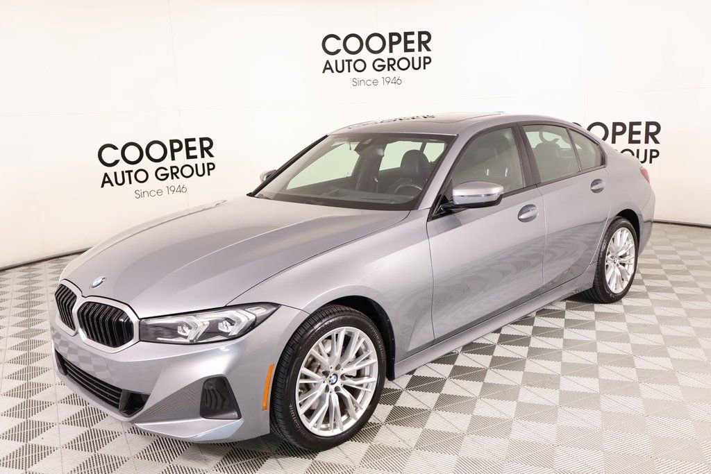 Used 2023 BMW 330i xDrive Sedan image 11