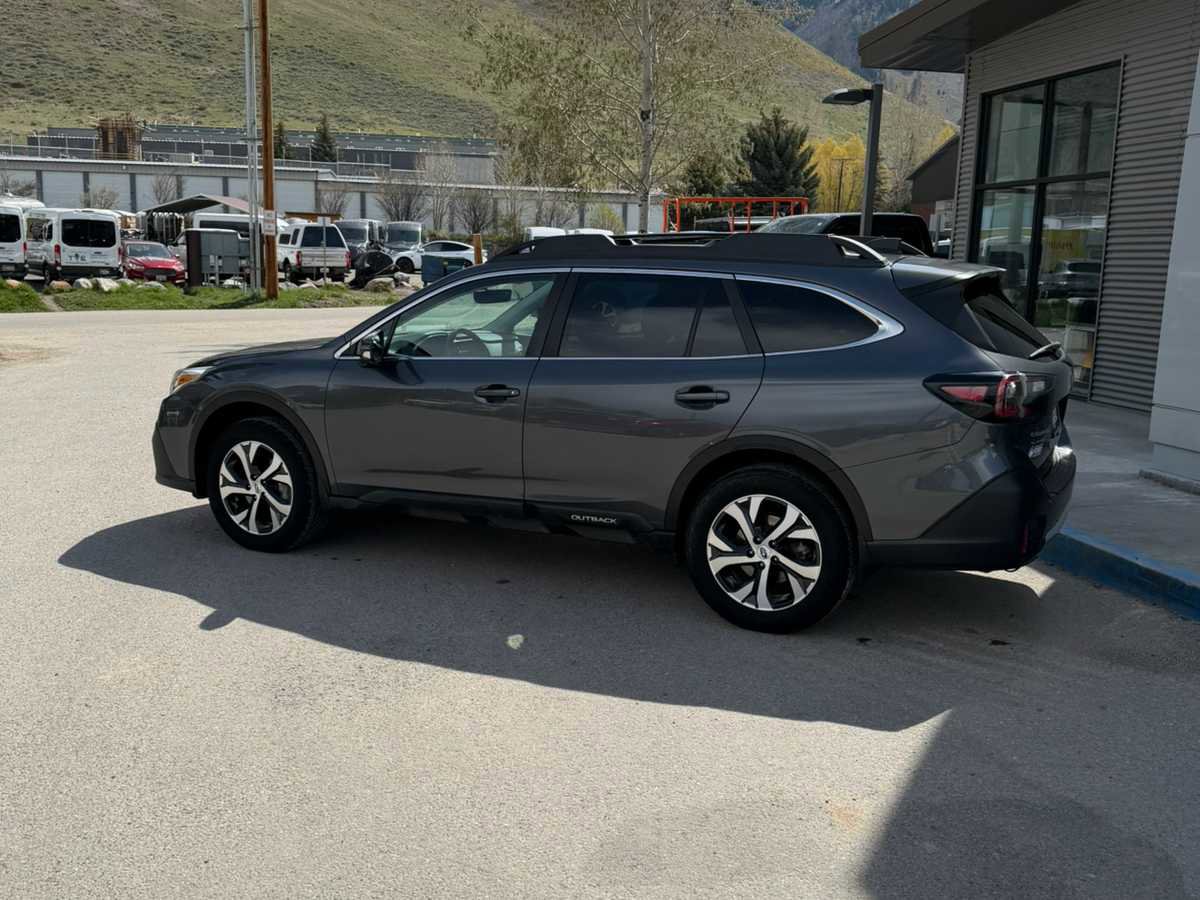 Used 2021 Subaru Outback Limited w/ Popular Package #2 AWD/4WD image 9