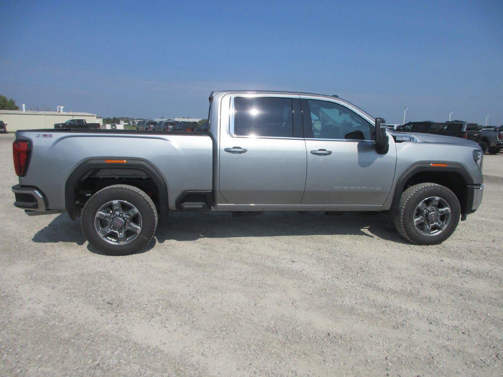 New 2026 GMC Sierra 2500 SLE w/ SLE Value Package; AWD/4WD image 3