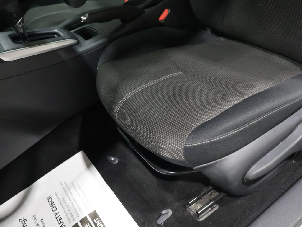 Used 2016 Nissan Sentra S FWD image 11