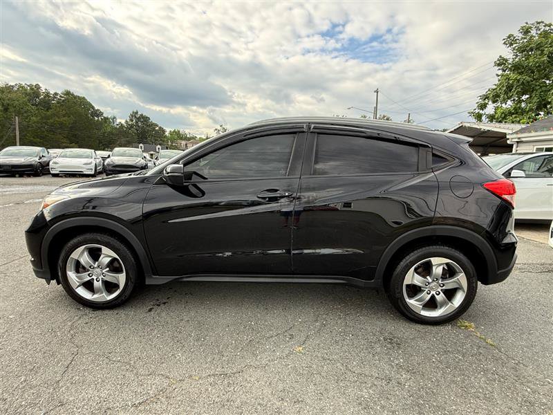 Used 2017 Honda HR-V EX-L image 2