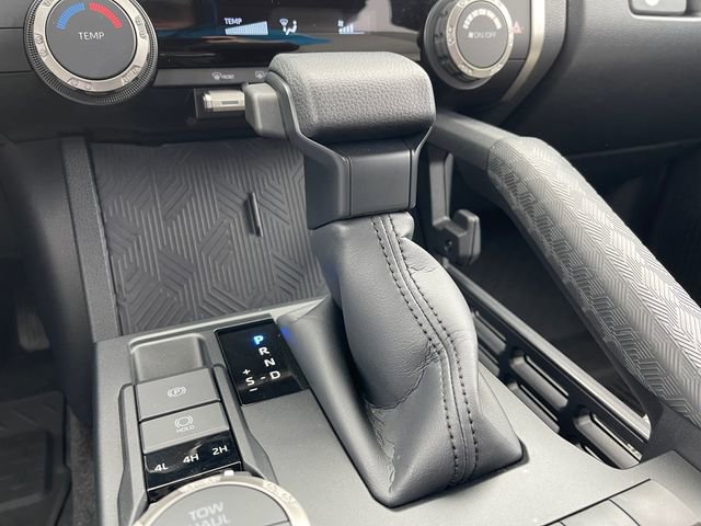 Certified 2025 Toyota 4Runner SR5 image 24