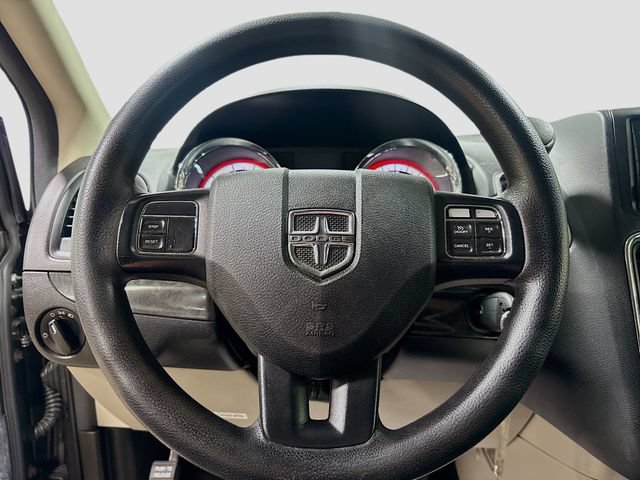 Used 2018 Dodge Grand Caravan SE FWD image 10